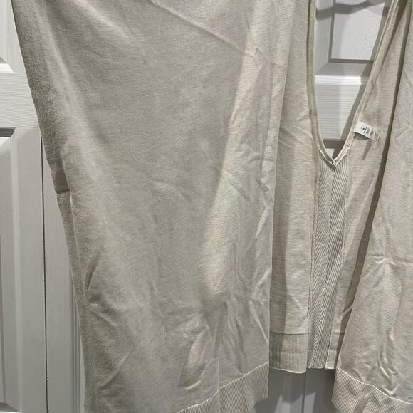 Lululemon Free To Coast Poncho Wrap Sweater Heathered Dove Gray Cream Women’s OS - Picture 9 of 12